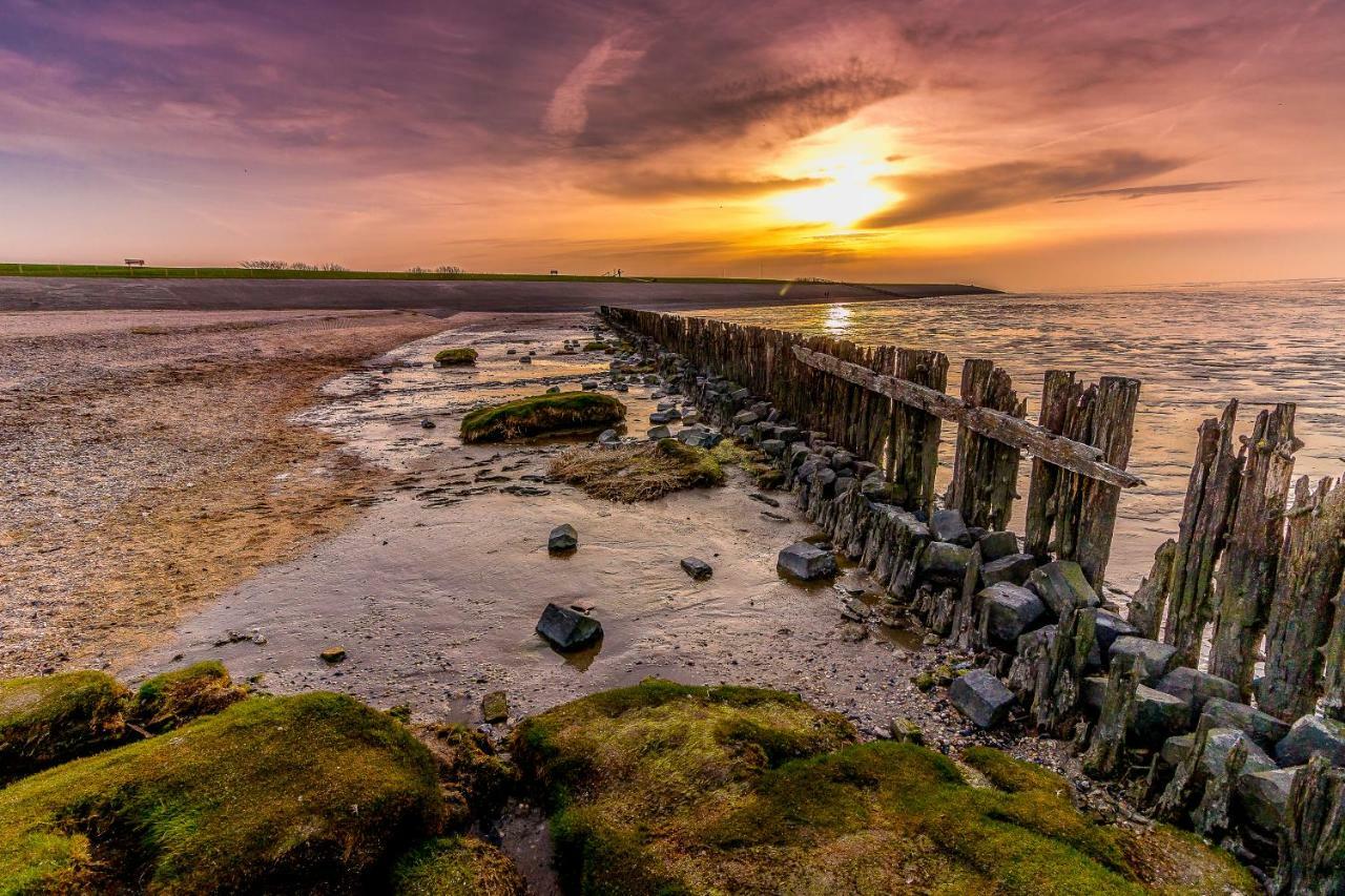 Vissershuisje Aan De Waddenzee Paesens Luaran gambar